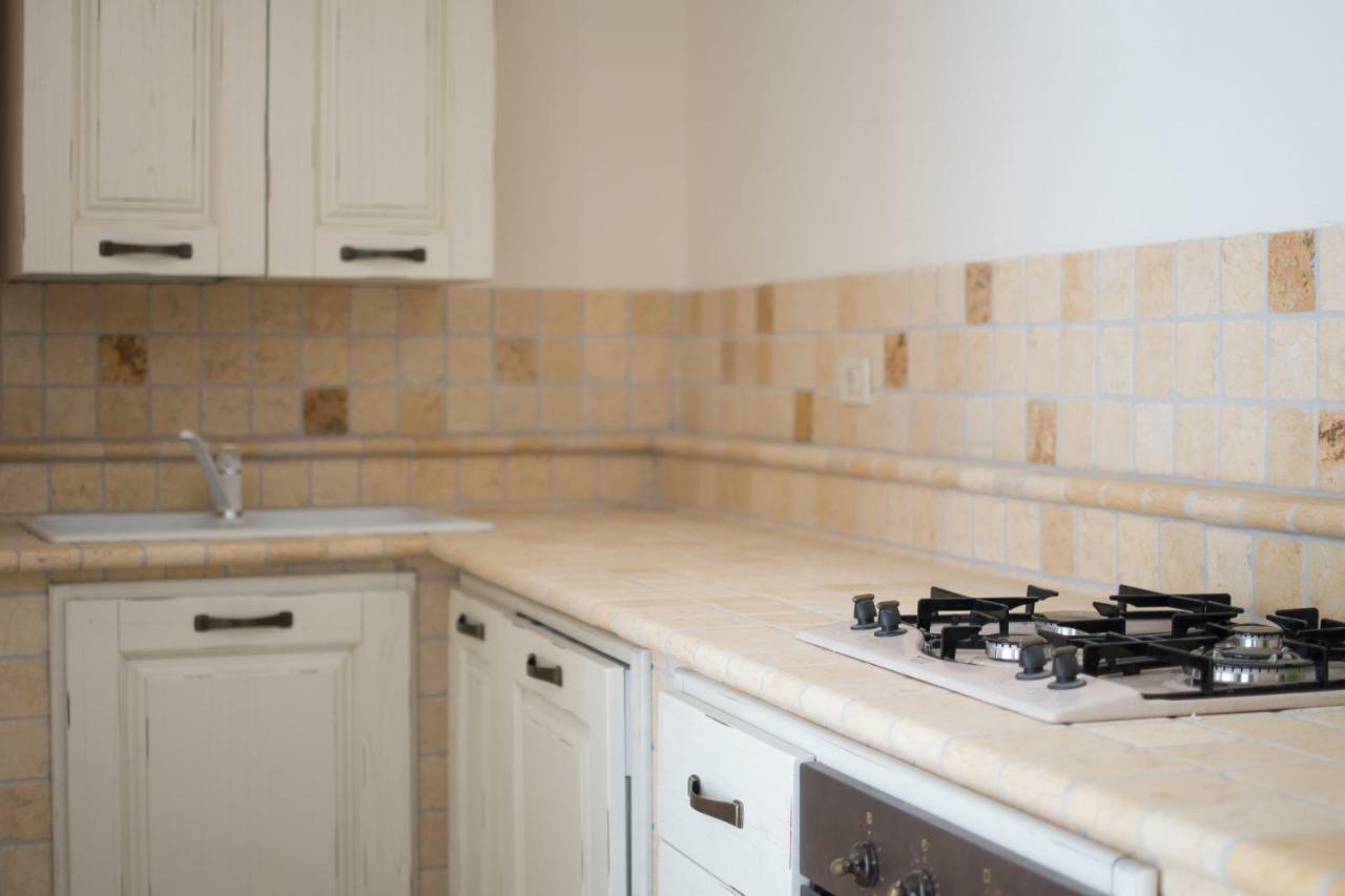 Lana House With Apartments Petrovija المظهر الخارجي الصورة